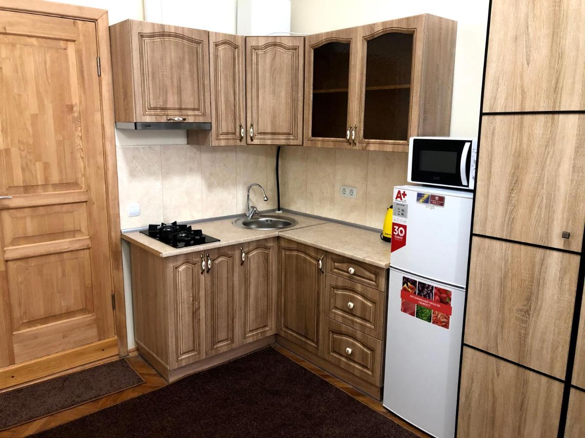Gil Apartments, Korzo 7,2 Centre ウージュホロド エクステリア 写真